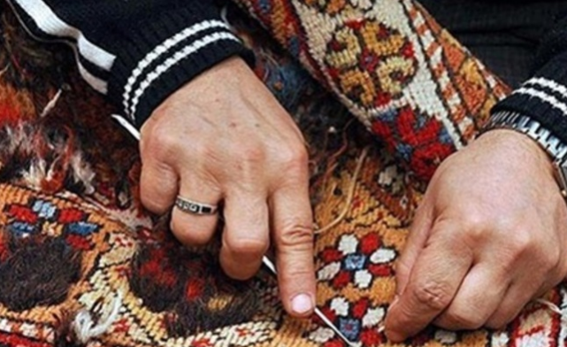 «كرافيتى بازار» معرض لغرفة الحرف اليدوية بالإسكندرية