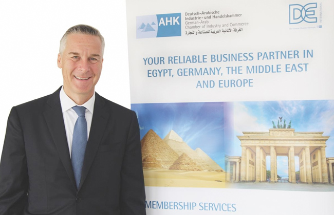 وفد ألمانى يزور مصر في ديسمبر لبحث صناعة السيارات الكهربائية وتصديرها