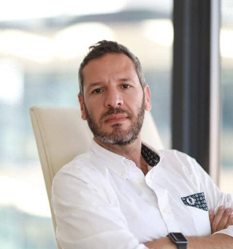 عمرو الفقى ؛ ايفورى ؛ إيفورى