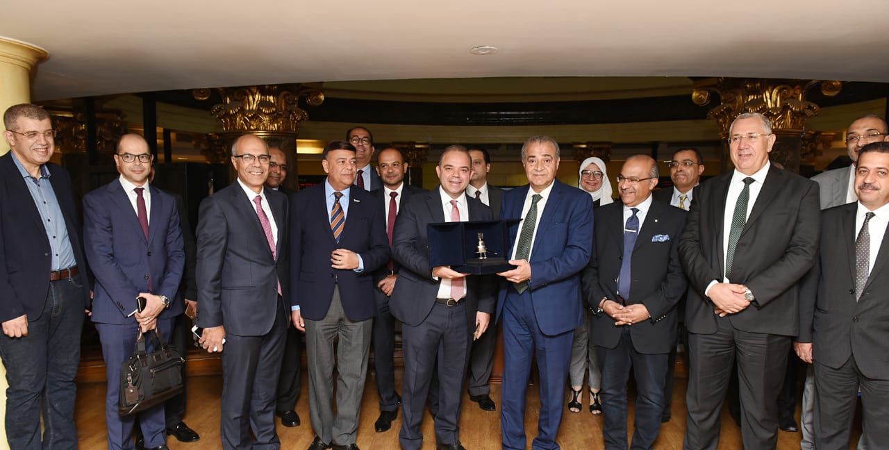 “التموين” و”البورصة المصرية” تنتهيان من دراسة جدوى إنشاء “بورصة السلع” المصرية