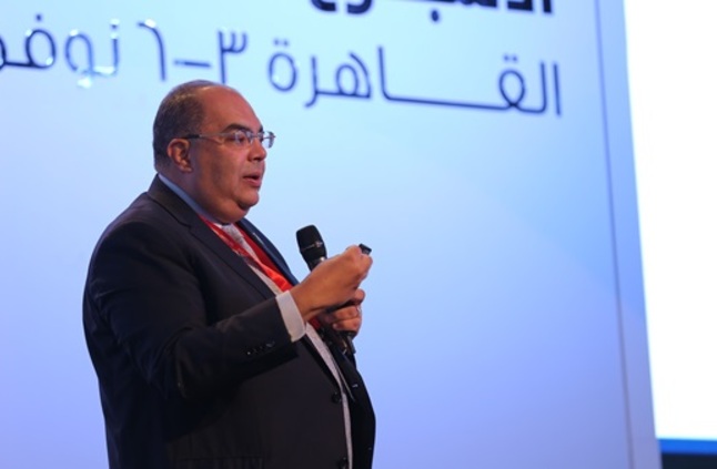 محمود محي الدين