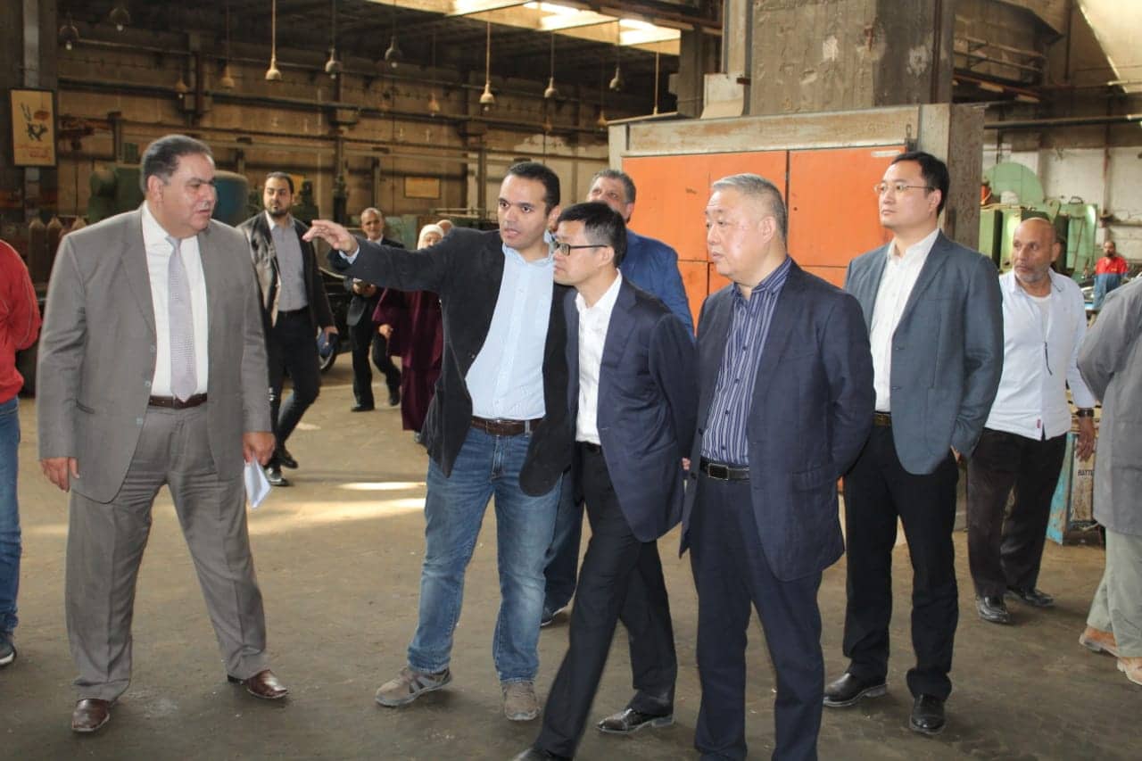 جلسة مفاوضات جديدة مع “دونج فينج” الصينية لتصنيع السيارات الكهربائية في مصر