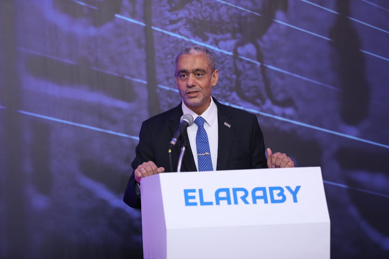 محمد محمود العربى ؛ مجموعة العربى