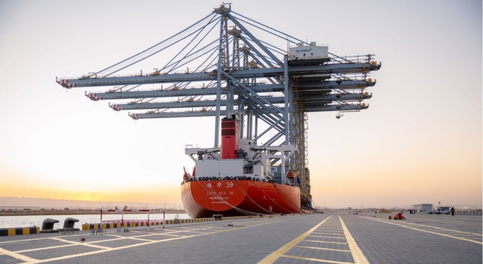 ميناء العين السخنة