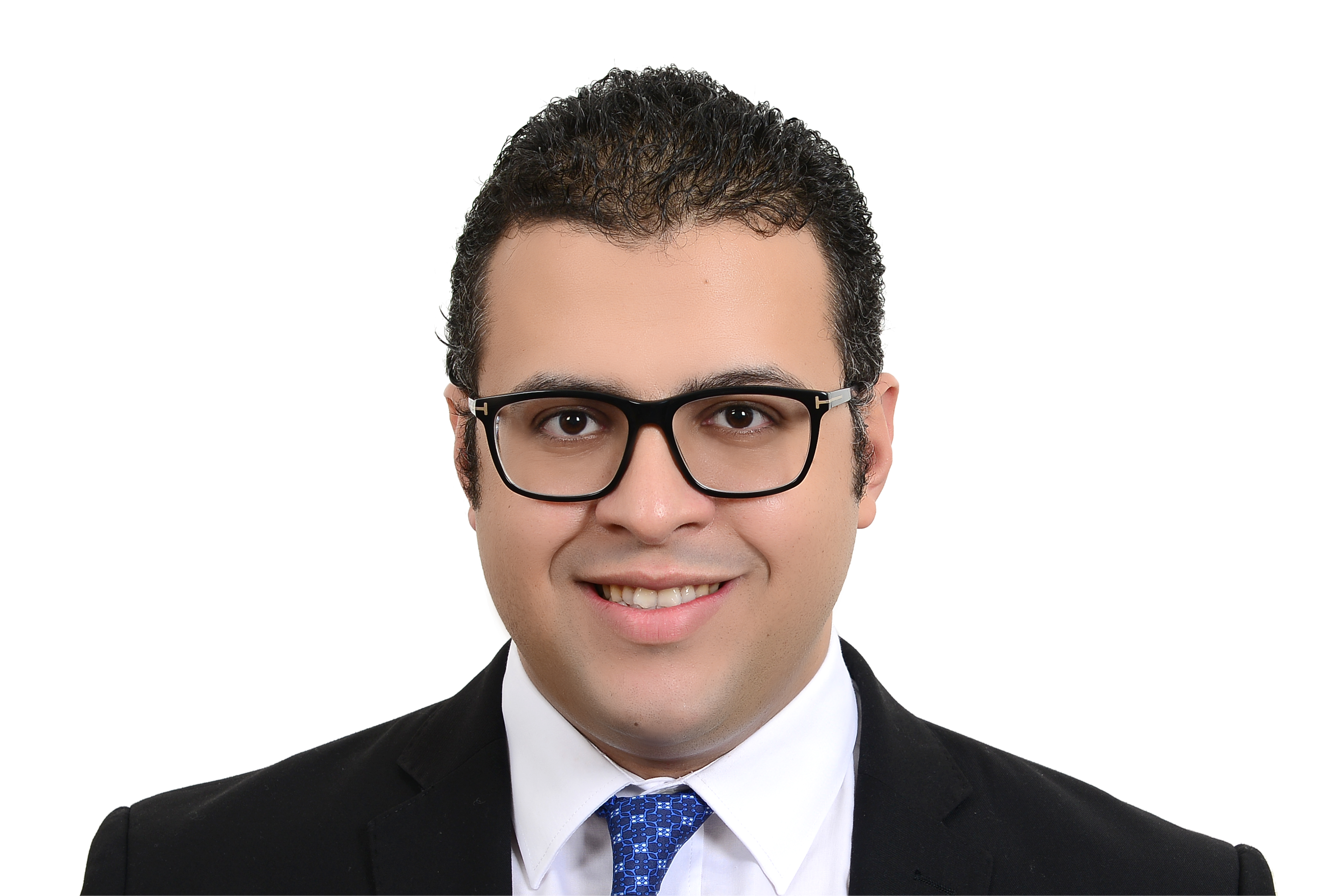 محمد رياض شريك بمكتب رياض ورياض للمحاماة والاستشارات القانونية