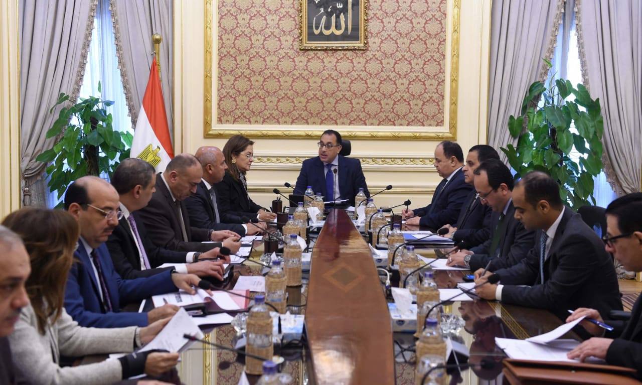 «الوزراء»: 63 مليار جنيه استثمارات جارٍ تنفيذها لإصلاح السكة الحديد