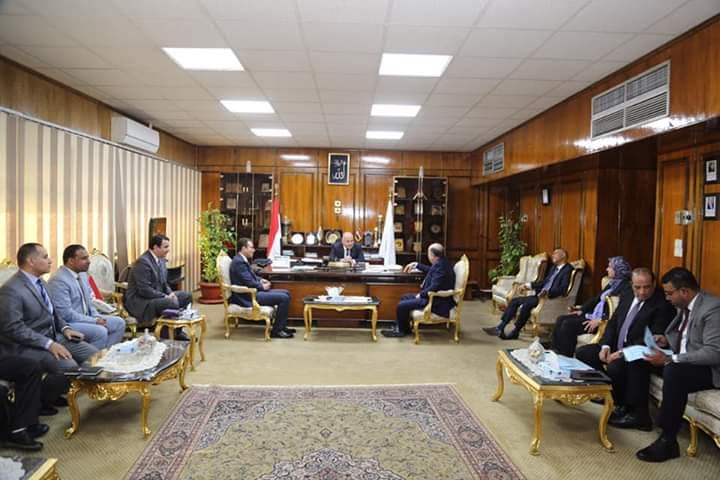 “قنا” توقع بروتوكولاً مع “الاتصالات” لتنفيذ التحول الرقمى