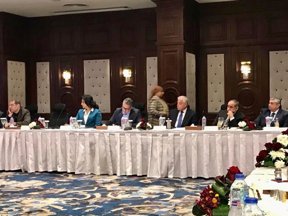 “السياحة”و”الطيران” يدرسان تشغيل خطوط طيران بين الأقصر وشرم الشيخ والغردقة