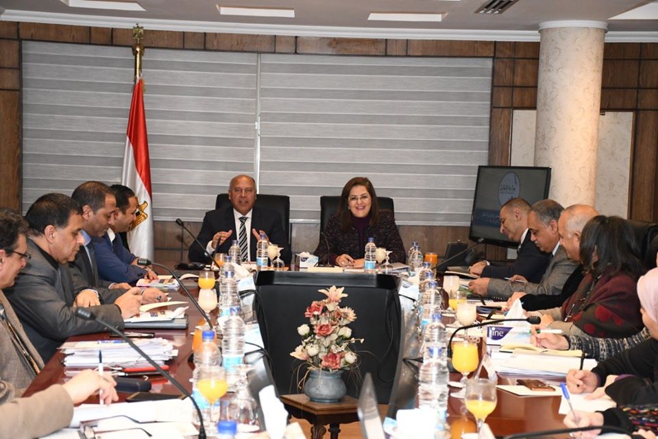 “النقل” تناقش تفاصيل خطتها الاستثمارية مع “التخطيط” و”التنمية المحلية”