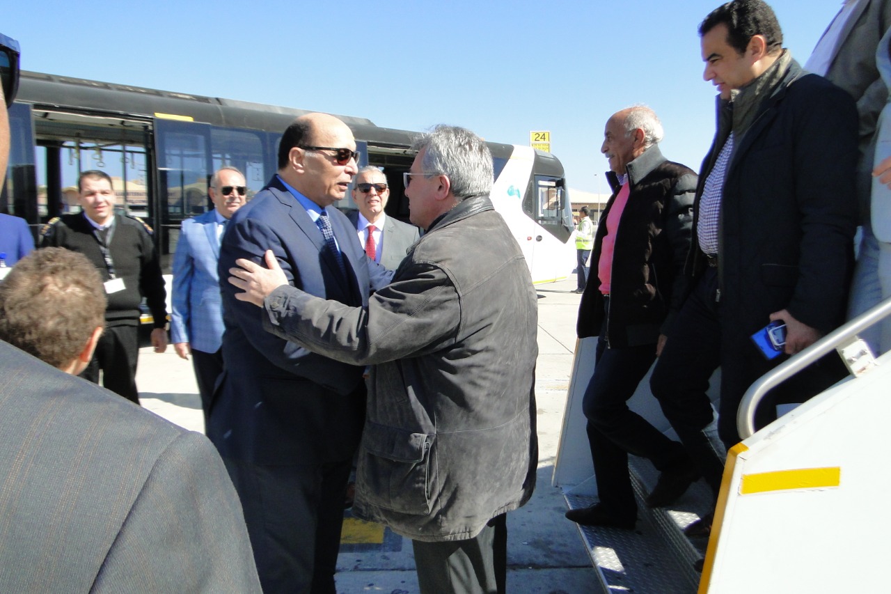 وفد سياحة النواب يتفقد أعمال التوسعات والتطوير بمطار “مرسى علم”