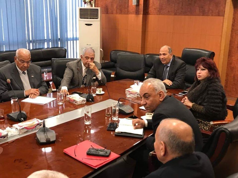 “التنمية الصناعية” تراجع أكواد التراخيص بالإخطار