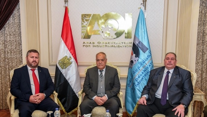 توقيع مذكرات تفاهم بين العربية للتصنيع وعدد من الشركات الرومانية