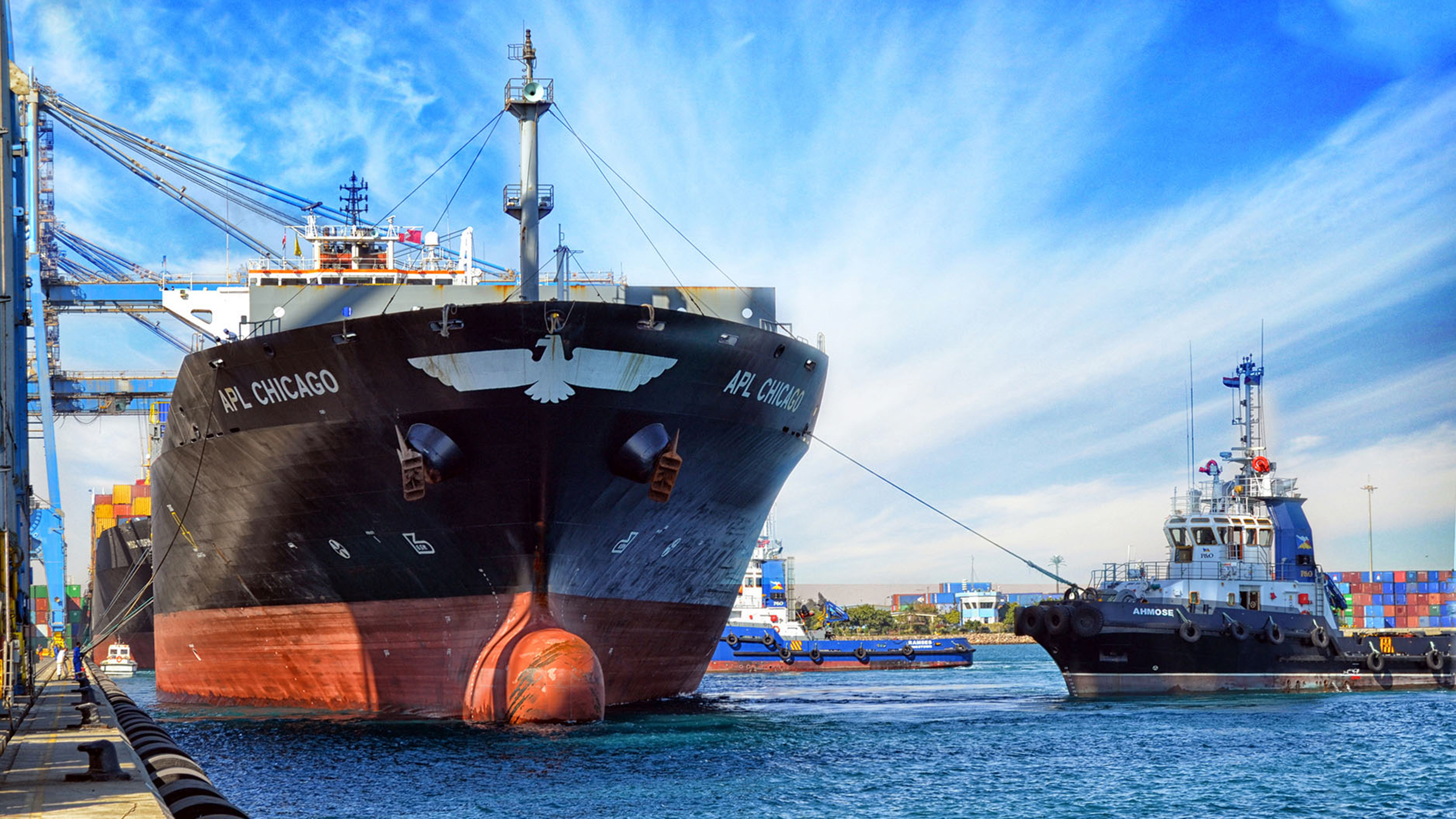 ميناء العين السخنة