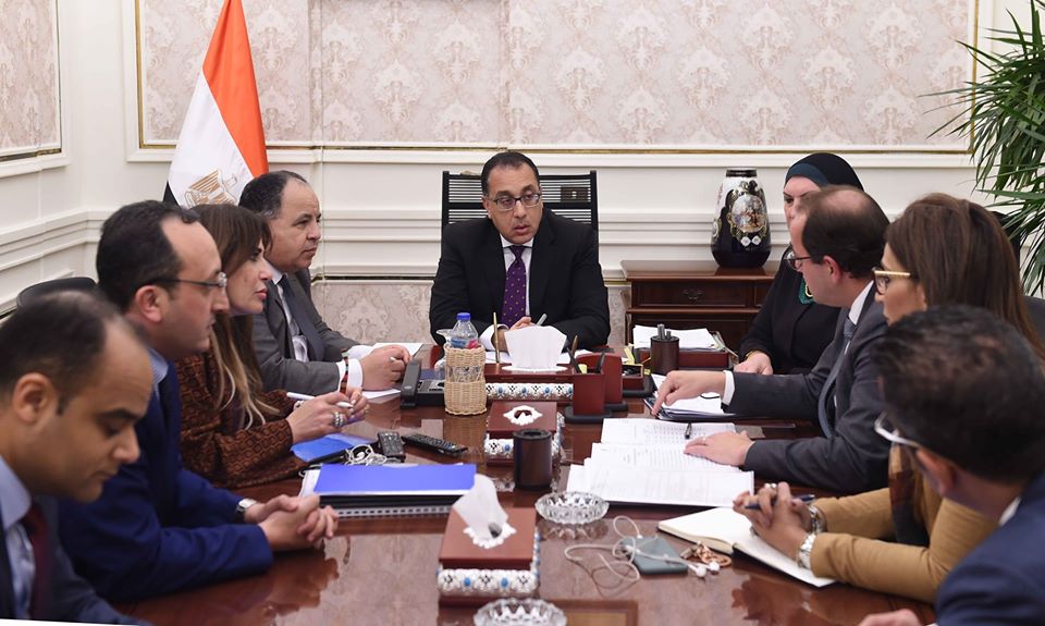 الحكومة تنتهى من إجراءات تسوية مستحقات 67 شركة مصدرة.. ومدبولى يوجه بصرف 10% إضافية