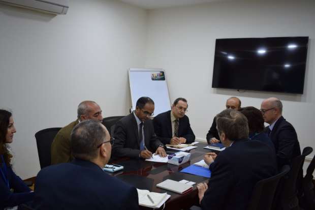 “الإسكان” تبحث آليات التعاون بمشروعات البنية الأساسية مع مسئولى بنك الاستثمار الأوروبي