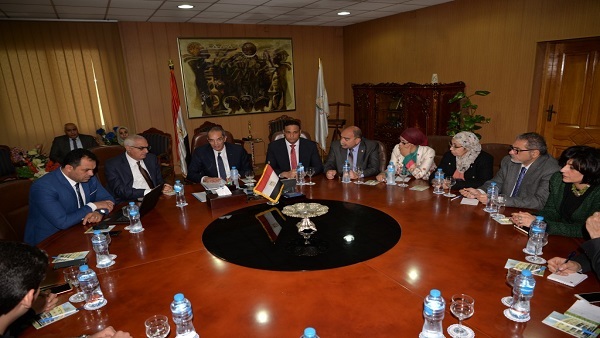 “وزير الاتصالات”: افتتاح مركز للإبداع بـ”جامعة المنصورة” قريبًا