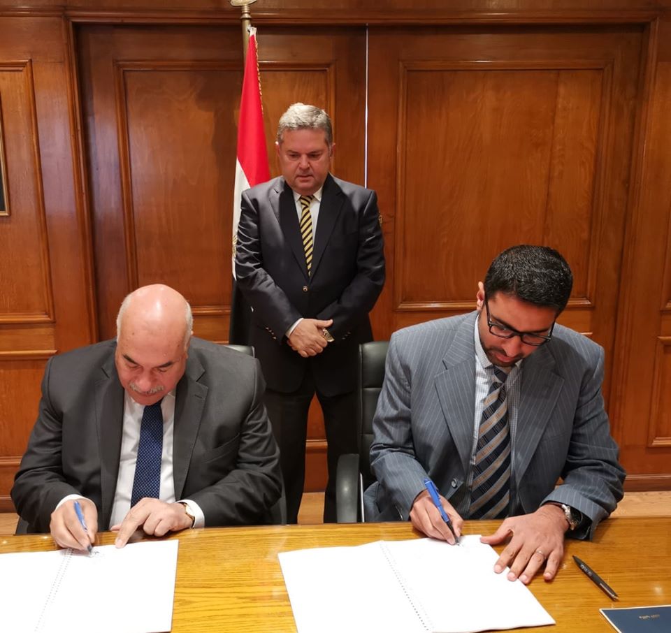 “قطاع الأعمال” تتعاقد مع “جوب ماستر” لتطوير الموارد البشرية بالقابضة للغزل