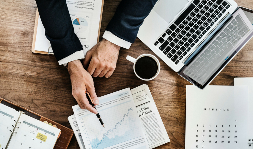 الاستثمار ؛ الادخار