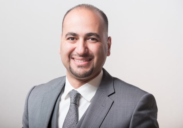 شهاب زوبير، المدير الإقليمي لمبيعات حلول الأعمال في إبسون الشرق الأوسط