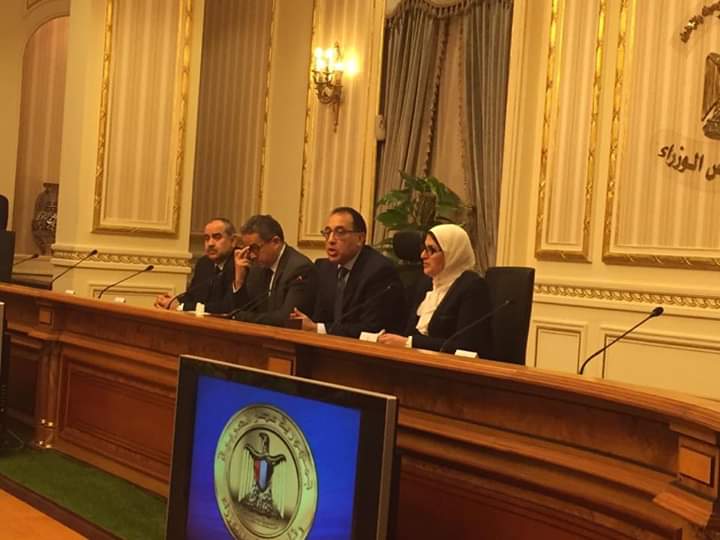 رئيس الوزراء يعلن موقف مصر من إصابات “كورونا”