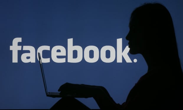 فيسبوك ؛ فيس بوك ؛ المرأة