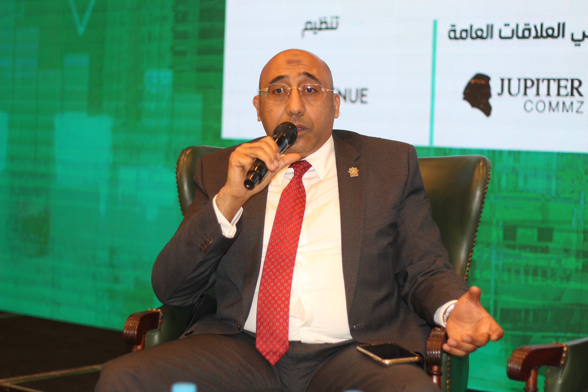 خالد أبوهيف الرئيس التنفيذى لشركة الملتقى العربى