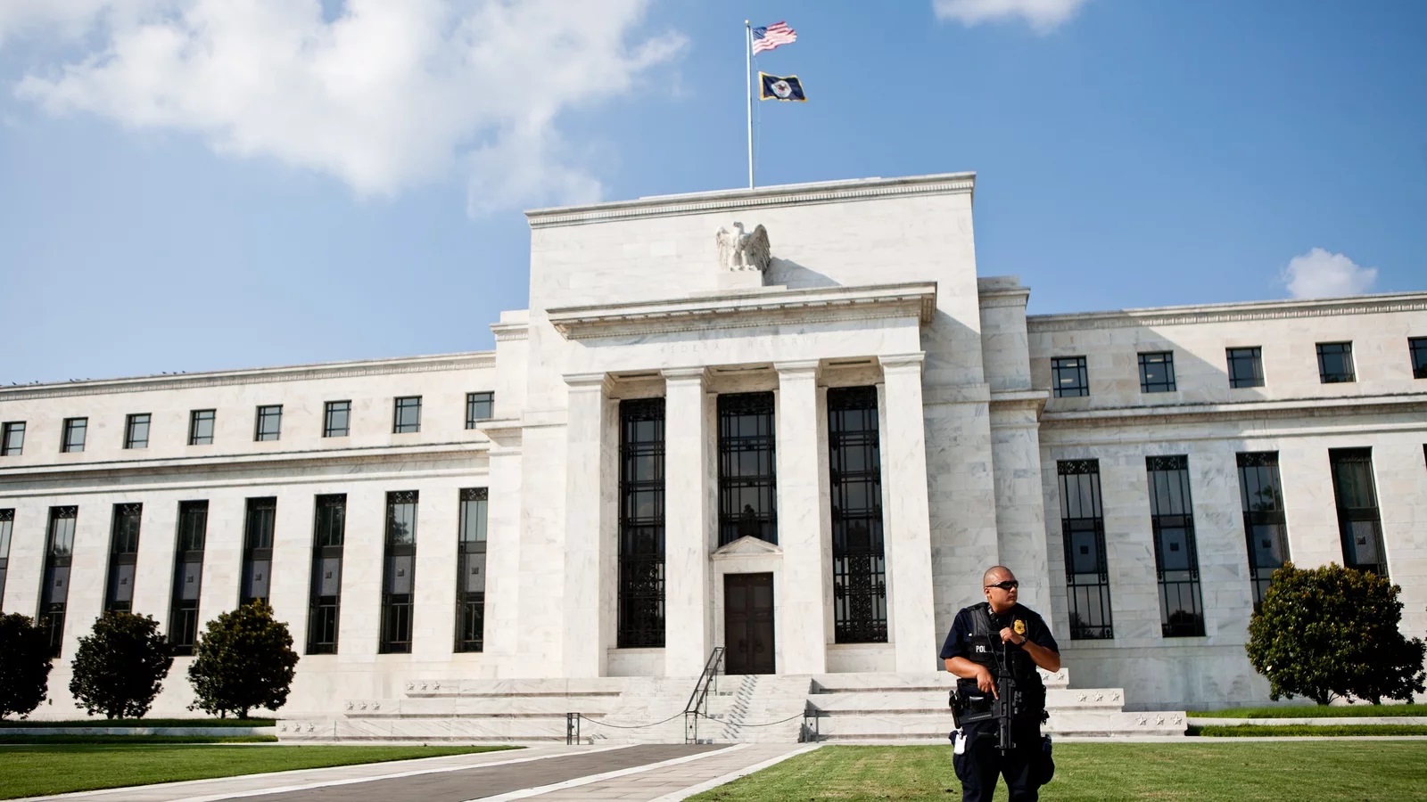 الاحتياطى الفيدرالى الأمريكى ؛ الولايات المتحدة الأمريكية