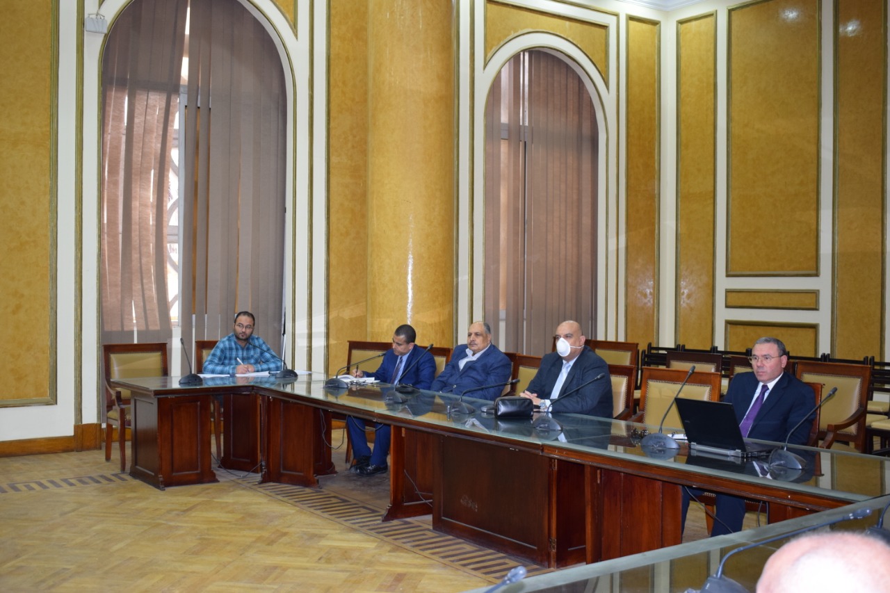 الحكومة تبحث خطة ترشيد استهلاك المياه والاستفادة من الموارد المتاحة