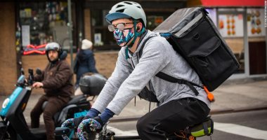 السماح لأصحاب المطاعم بتقديم “الدليفري” من الساعة 6 صباحاً إلى 7 مساءً