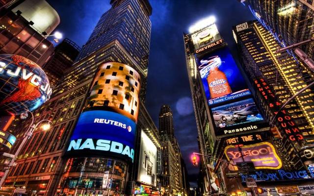 وزير الخزانة الأمريكية: تخصيص 550 مليار دولار لدعم الشركات لمواجهة “كورونا”