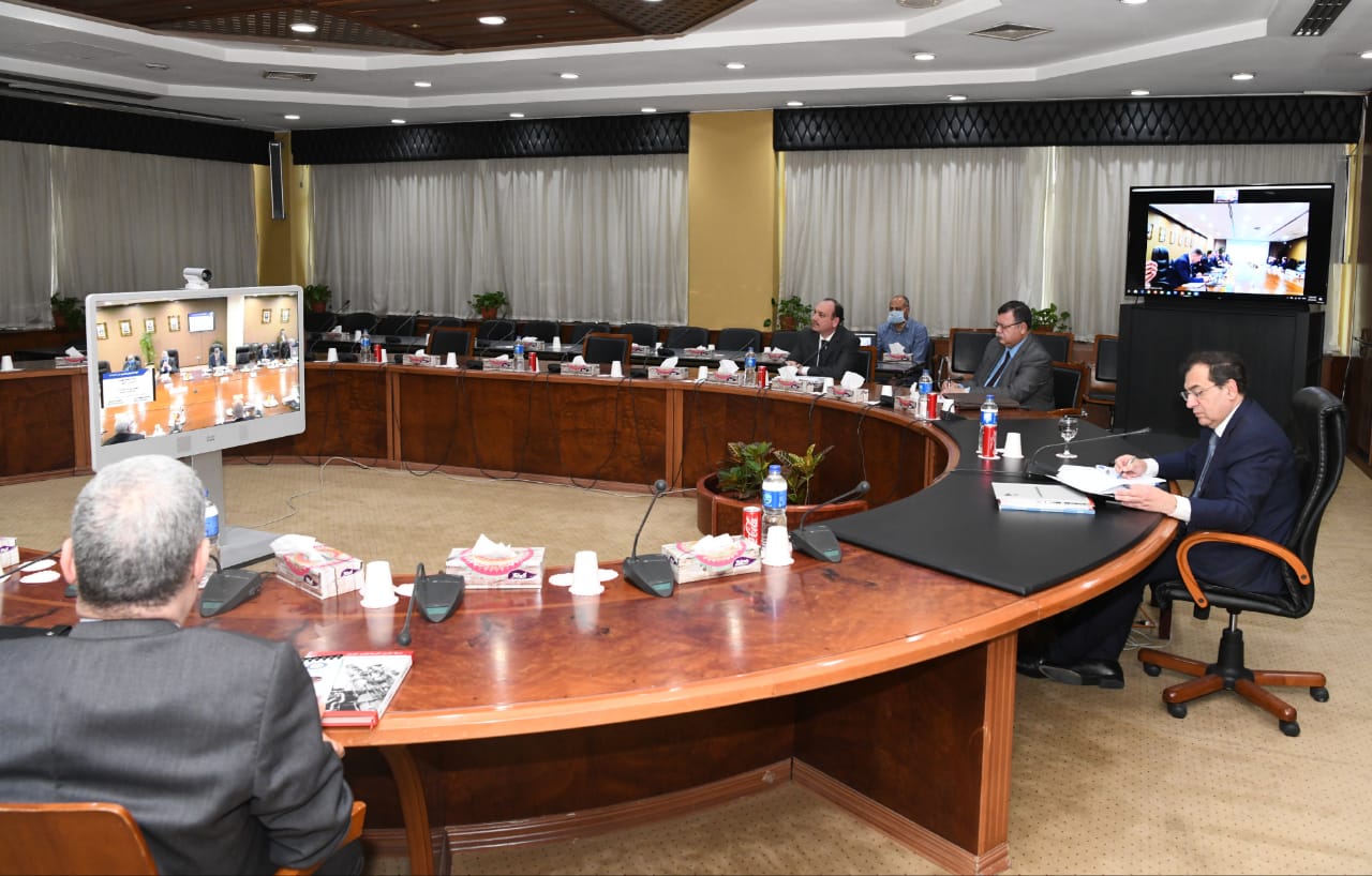 وزير النقل: الانتهاء من البوابات الأوتوماتيكية بالمحطات الرئيسية للسكة الحديد