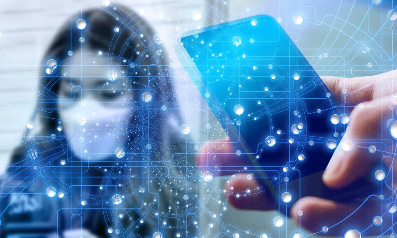 “جامعة الفيوم” تبتكر تطبيقاً لتتبع المصابين بـ”كورونا” عبر الهواتف الشخصية