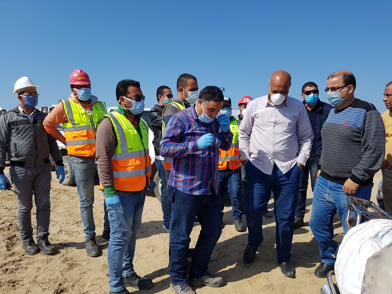 “المجتمعات العمرانية”: الالتزام بالبرامج الزمنية لإنجاز المشروعات وحماية العاملين فى “المنصورة الجديدة”