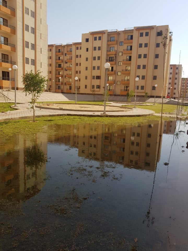 غمر الحدائق بالمياه فى “أكتوبر” لمنع استغلالها فى “شم النسيم”