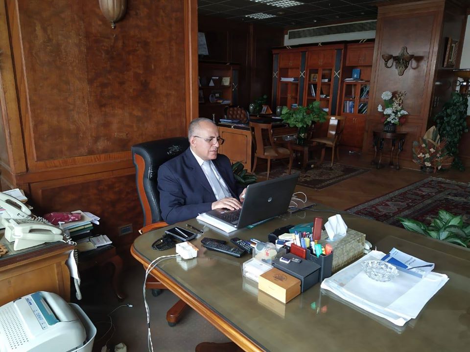 محمد عبد العاطى وزير الموارد المائية والرى