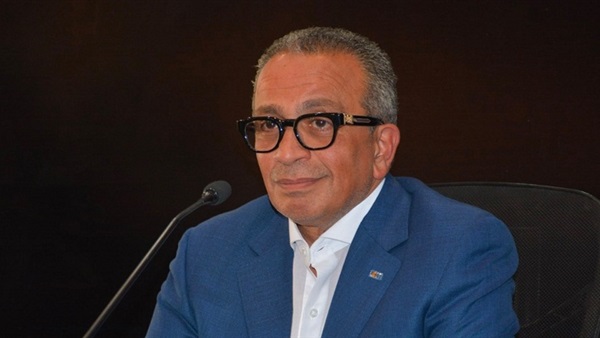 عمرو الجاينى