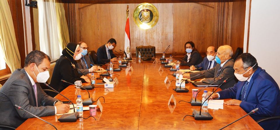 “الإنتاج الحربى”: زيادة إنتاج الكمامات والمطهرات لتلبية احتياجات السوق المحلى