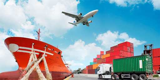 الشحن البحرى و الجوى و البرى