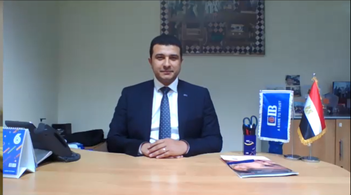 شريف السعيد مدير مؤسسة البنك التجارى الدولى