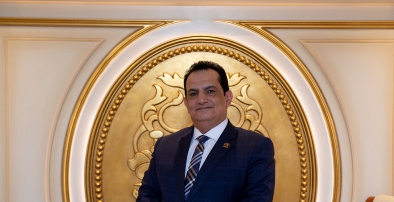 آفاق للإنشاءات والاستثمار العقارى ؛ أسامة الإتربى