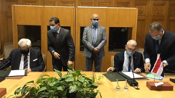 مصر توقع على اتفاقية التعاون الجمركى العربى