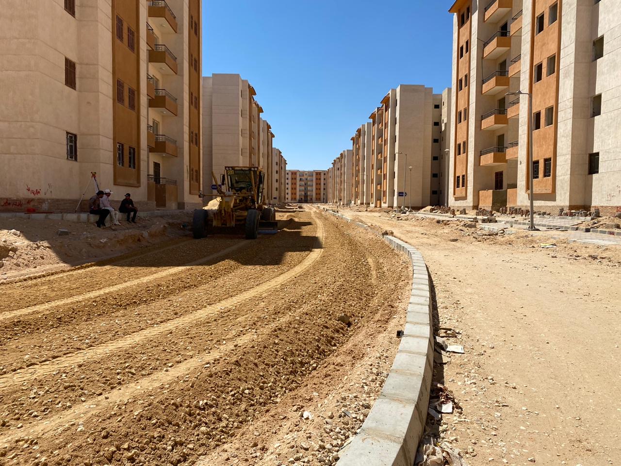 وزير الإسكان: بدء تنفيذ 936 وحدة “إسكان اجتماعى” فى “أكتوبر الجديدة”