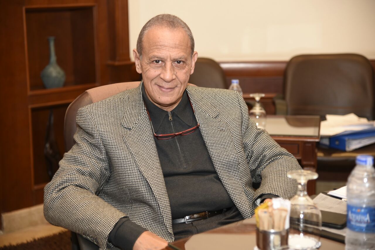 عدد الفروع سلاح «الصيد» لجذب الأعضاء