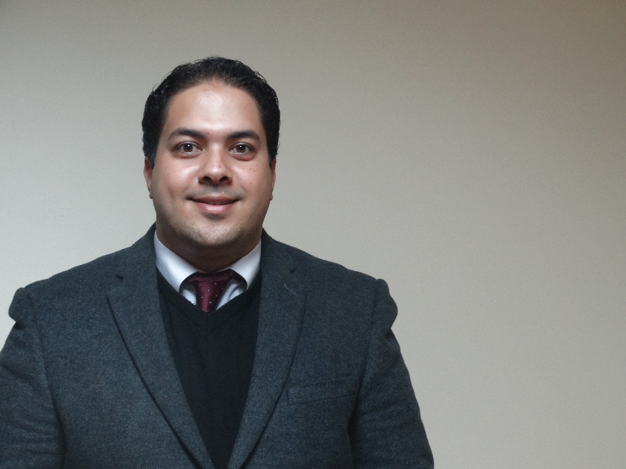 مصطفى حيدر مدير القطاع التجارى بشركة بناية للاستثمار والتسويق العقارى