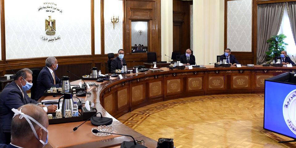 رئيس الوزراء يتابع الموقف التنفيذى لمقرات البنوك فى العاصمة الإدارية