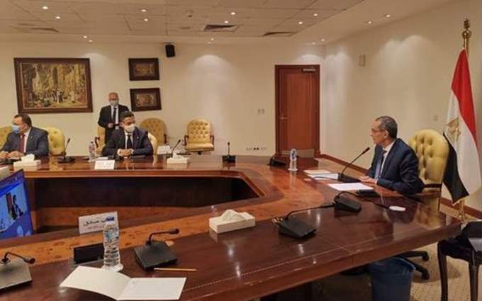 الاتصالات: اتفاق بين الهيئة العربية للتصنيع والبريد لتصنيع ٥٠ سيارة مزودة بماكينات ATM