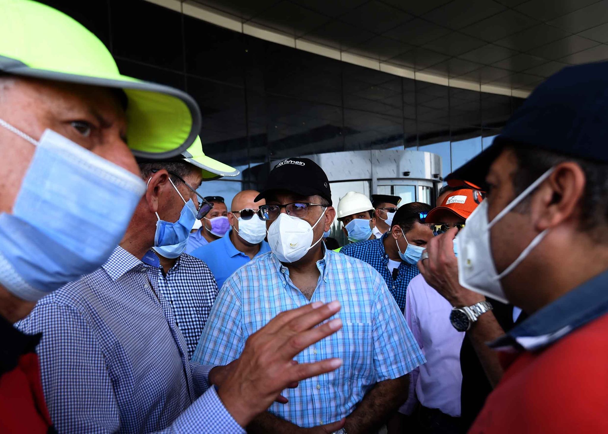 رئيس الوزراء: تنفيذ عدة مدن بالساحل الشمالى على غرار “العلمين الجديدة”