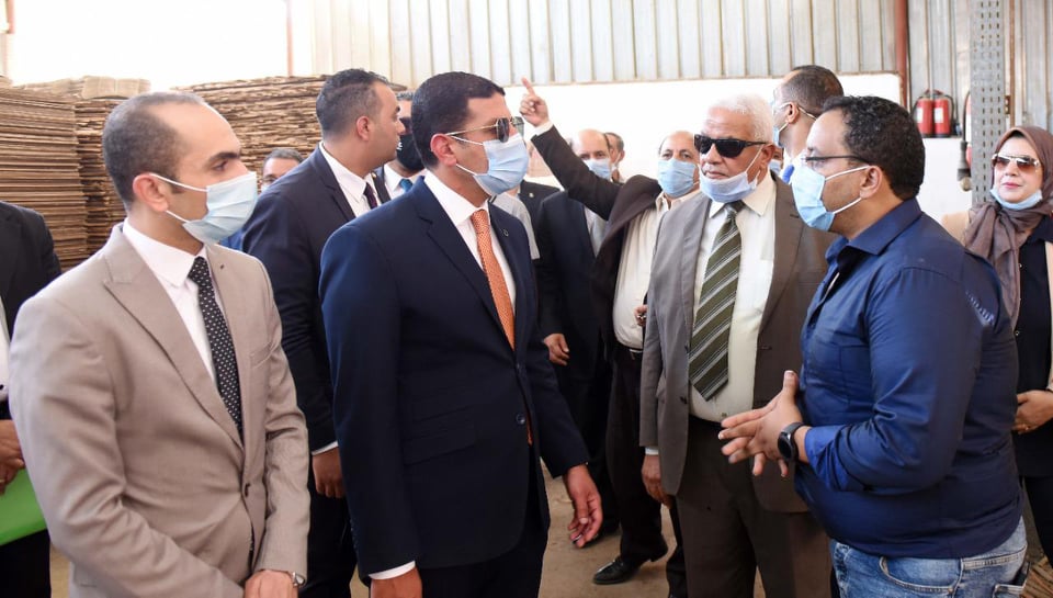 “الاستثمار” تبحث مع “سوهاج” آليات دعم الاستثمارات بالمحافظة