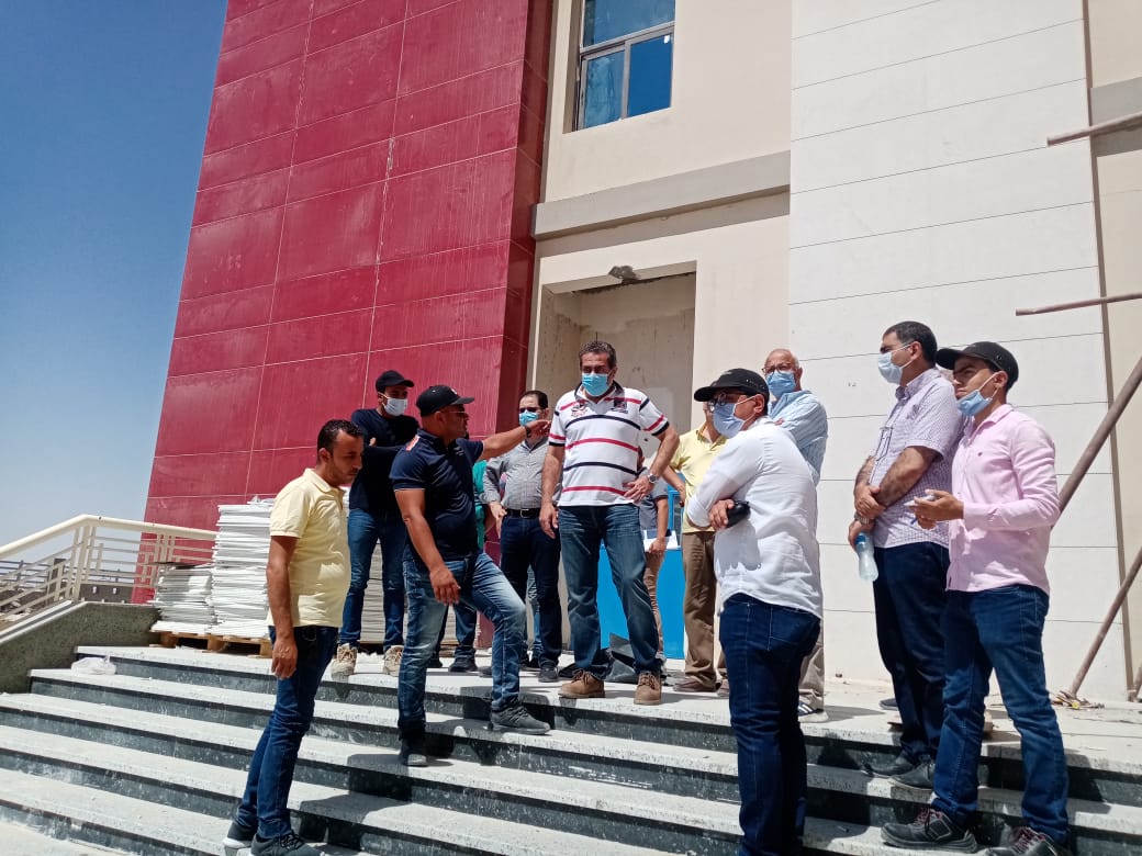 رئيس جهاز “الشيخ زايد” يجتمع مع سكان المدينة للرد على استفسارات التصالح بمخالفات البناء