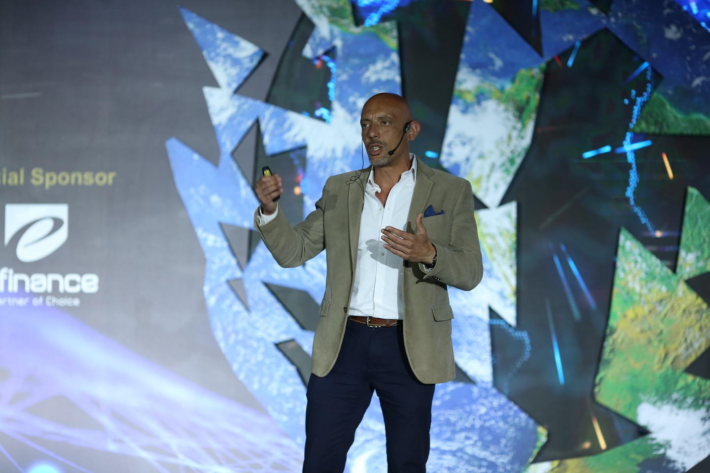 كريم شافعى رئيس مجلس إدارة شركة الإسماعيلية للاستثمار العقارى